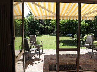 Ferienwohnung Orts-Idyll-Terrasse