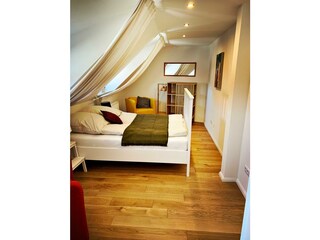 Schwarzer Adler -  Schlafzimmer