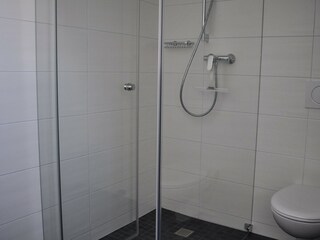 Ferienwohnung 2- Bad mit Dusche