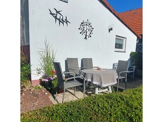 Bergfeldhof-Hausansicht und Terrasse