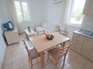 Apartment Vinjerac Features 1