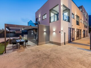 Appartamento Kaštel Lukšić Registrazione all'aperto 10