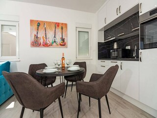 Apartment Kastel Stafilic Features 16