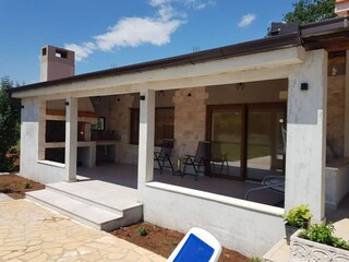 Casa per le vacanze Dicmo Registrazione all'aperto 2