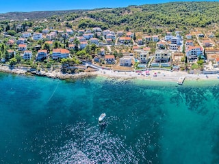 Holiday house Slatine  36