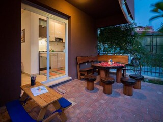 Apartment Okrug Gornji Außenaufnahme 5