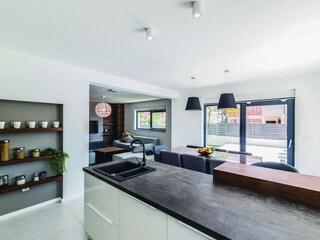 Villa Kastel Novi Kenmerken 25