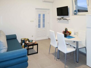 Appartement Arbanija Équipement 12