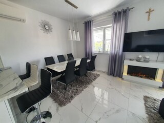 Apartment Kastel Novi Ausstattung 1