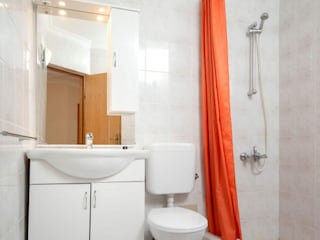 Apartment Vrboska Ausstattung 11