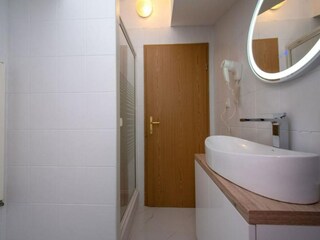 Apartment Okrug Gornji Ausstattung 13