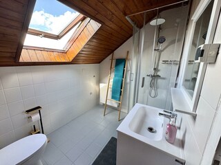 Bad im Obergeschoß