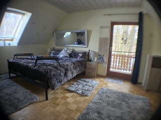 Schlafzimmer  (6)