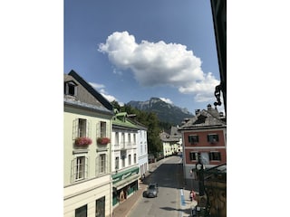 Blick aus dem Fenster Sommer
