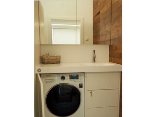 FeWo Lissi: Bad mit Waschmaschine