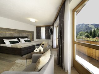 Geniesse_die_Zeit_im_Wellness_Hotel_Zum_Sternenhof