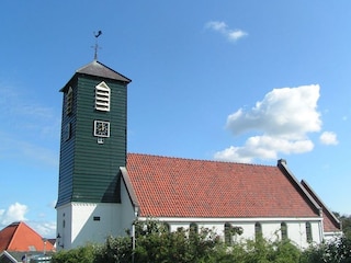 Die charakteristische Kirche von Callantsoog