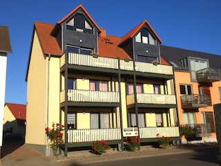 das Haupthaus seeseitig