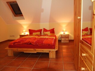 Schlafzimmer obere Ferienwohnung