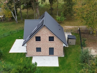Luftbild Ostterrasse mit Fahrradhaus