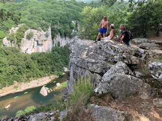 walk above the Chassezac