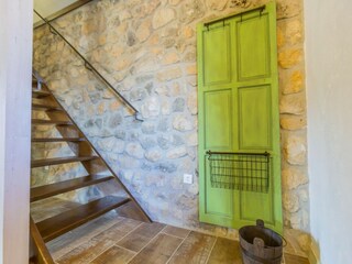 Villa Duge Njive Características 26