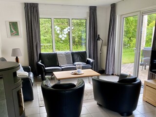 Sitzecke mit Zugang zur Terrasse