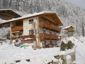 Unser Ferienhaus im Winter