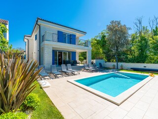 Villa Malinska Outdoor Recording 1