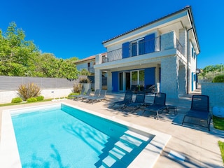 Villa Valle - Moderne Villa mit Pool und Wellness