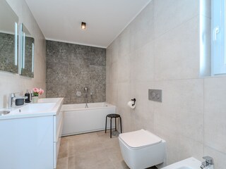 Villa Valle - Moderne Villa mit Pool und Wellness
