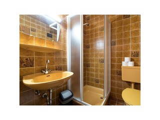 Badezimmer 6, 9, 10, 11