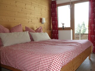 Smaragd - Schlafzimmer 2