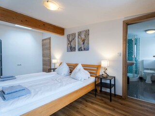 16_Chalet_Gretl_by_we_rent_bedroom