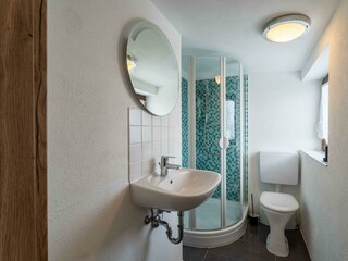 17_Chalet_Gretl_by_we_rent_bathroom