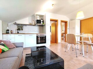 Ferienwohnung Bol Ausstattung 29