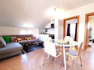 Ferienwohnung Bol Ausstattung 33