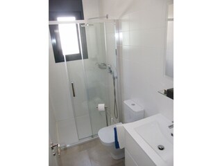 Bathroom ground floor