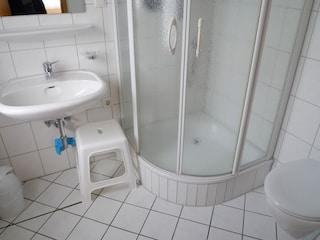 Bad 1 en suit mit Schlafzimmer 1