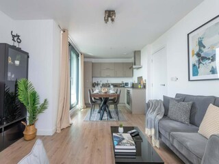 Apartment Southwark Features 12
