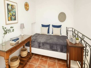 Apartment Marpissa Features 16