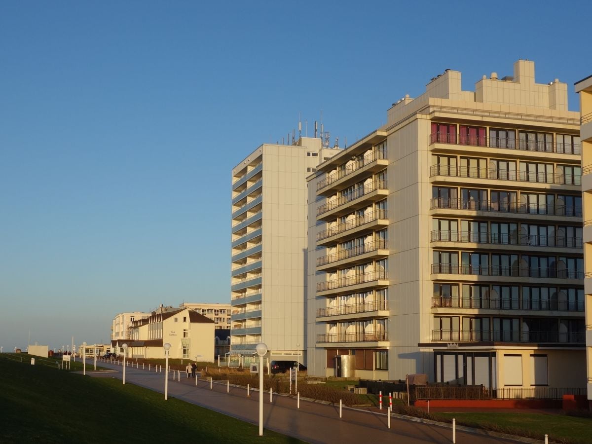 Kaiserhof mit Strandpromenade