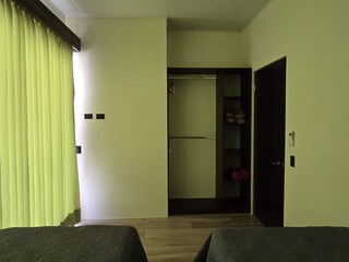 wardrobe arrangement