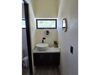 Bathroom first floor washbasin
