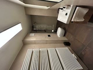 Badezimmer 2
