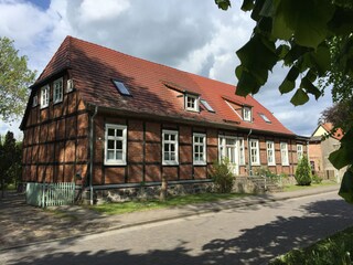 Straßenansicht