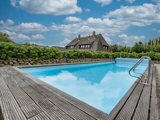 Außenpool (Pfingsten bis September)