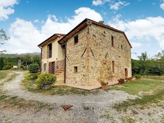 Villa Radicofani Outdoor Recording 9