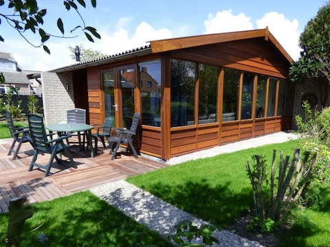 Holiday house Bungalow Coraal in Groote Keeten