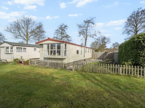 Holiday house Chalet Huffels auf dem Campingplatz De Nollen (P12)